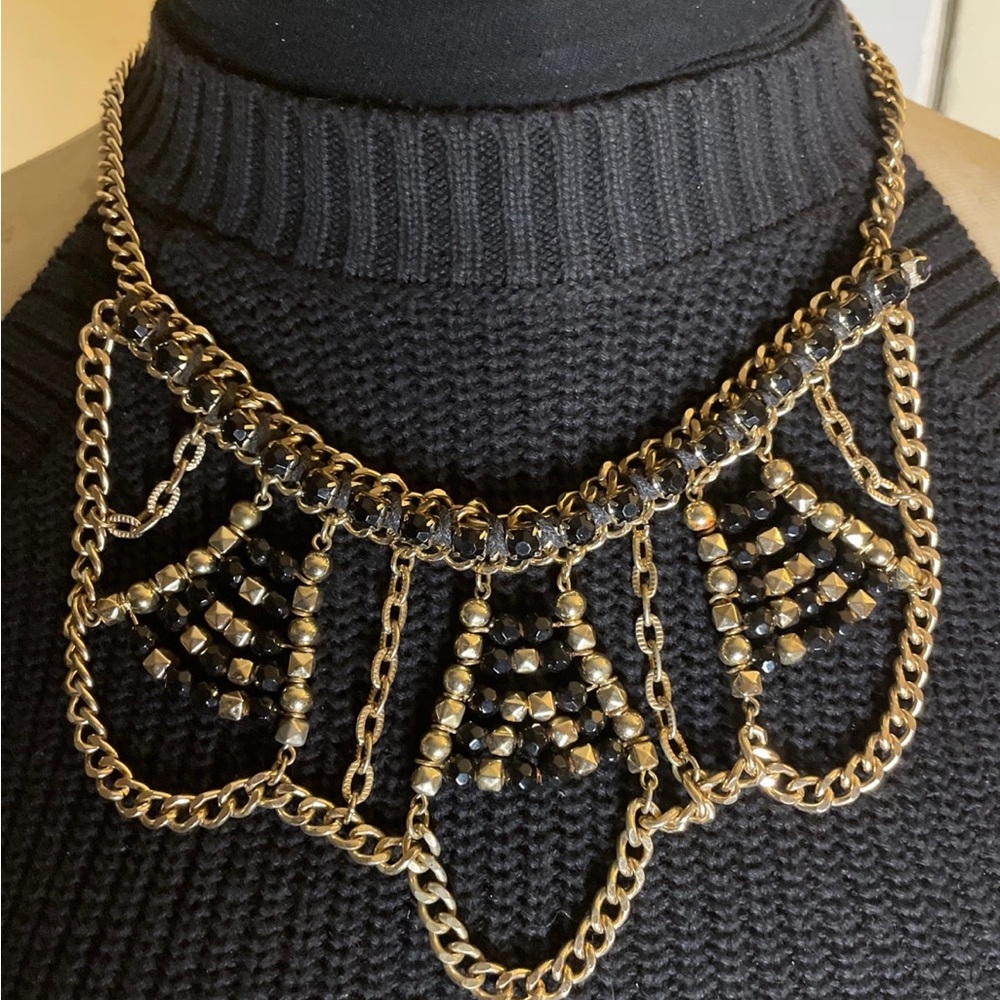 STEVE MADDEN Gold & Black Abstract Necklace